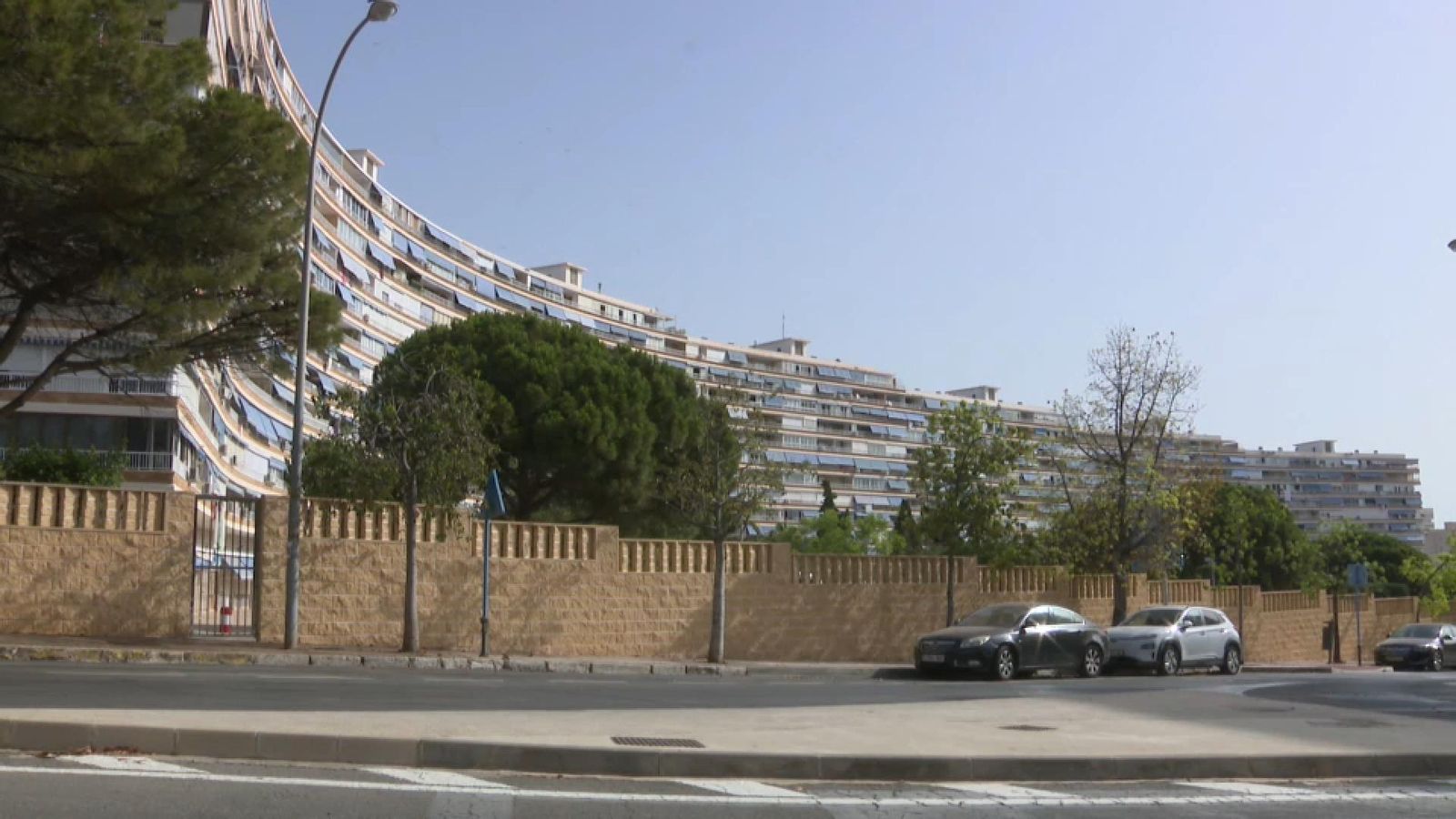 Urbanització de Sant Joan d'Alacant on un home ha mort ofegat a la piscina