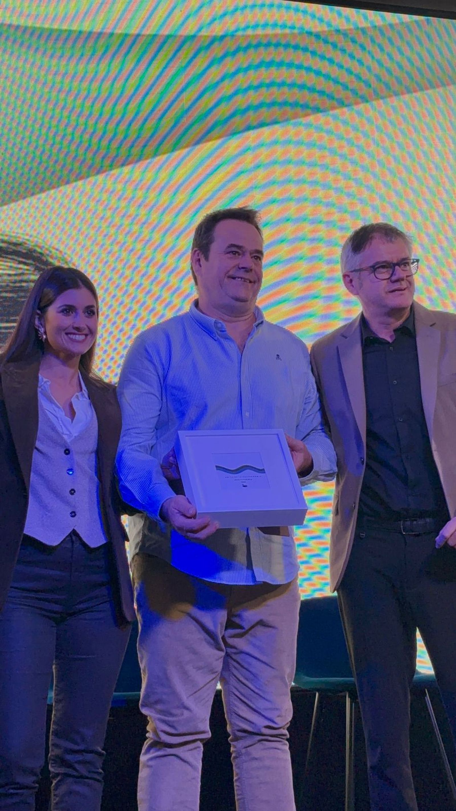 El xef Jordi Morera i la nutricionista Ana Sirvent reben el premi premi Comunicació i Gastronomia