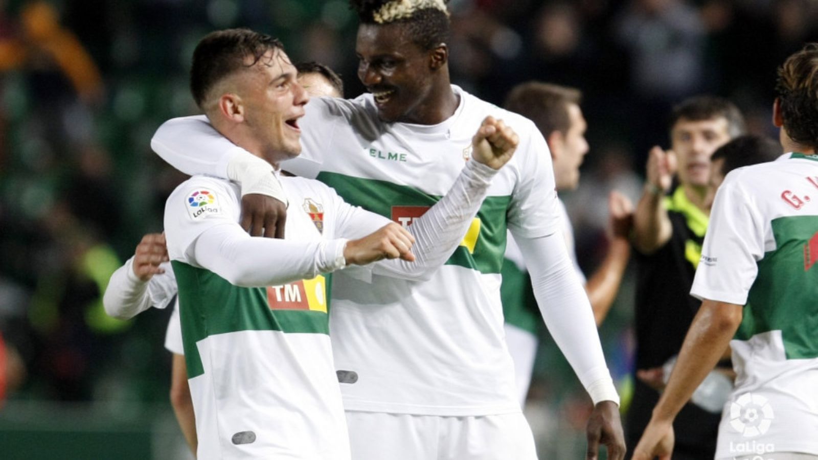 Borja Martínez celebra el seu gol de falta. LaLiga