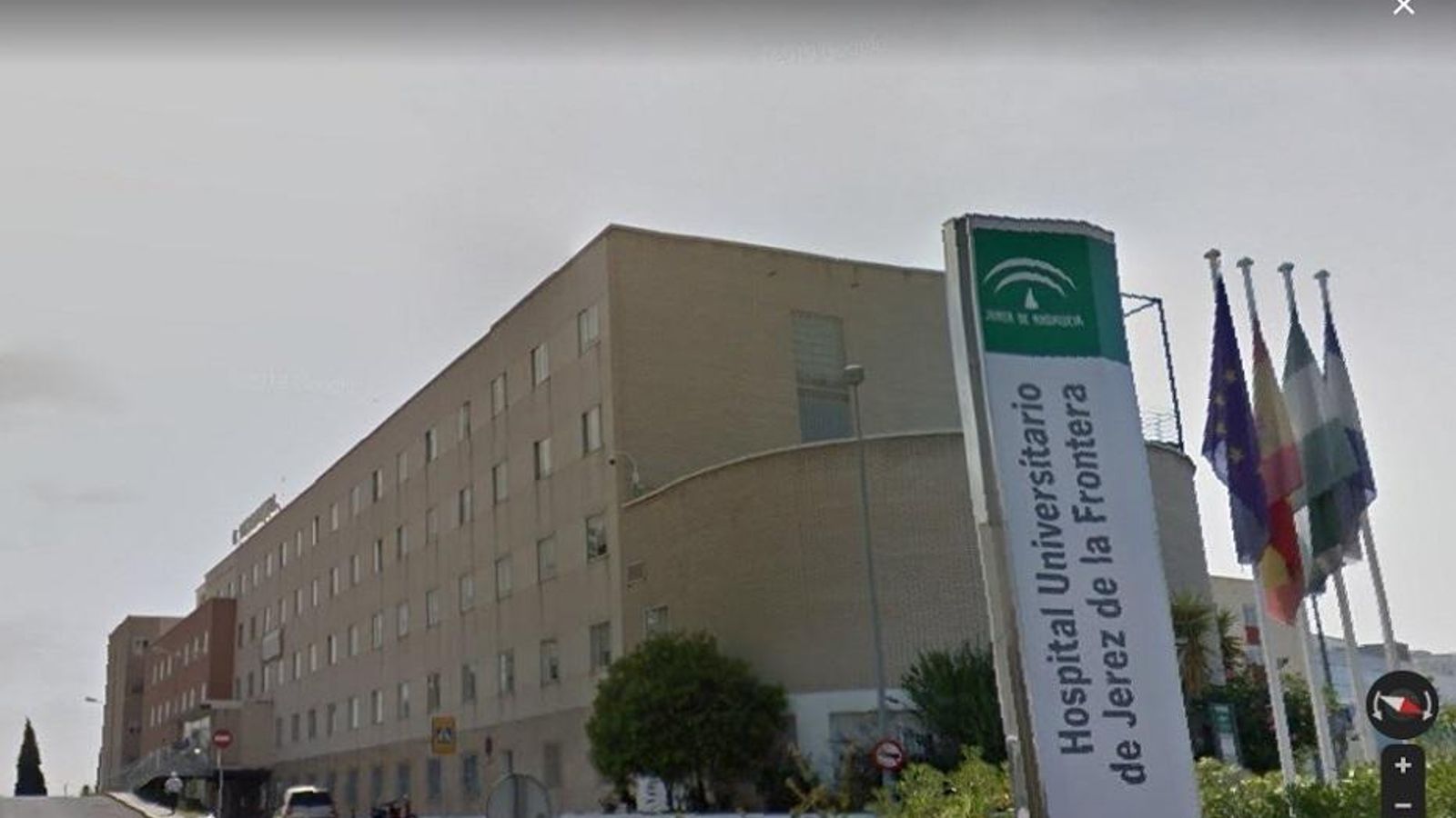Imatge d'arxiu de l'Hospital de Jerez, on treballava la persona que va morir de covid Imatge d'arxiu de l'Hospital de Jerez on treballava la persona que va morir de covid