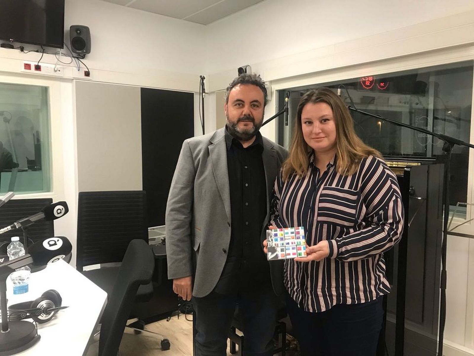 28.12.2018 | Eva OlivenCia i Josep Pastor presenten el disc \"Diferente\"