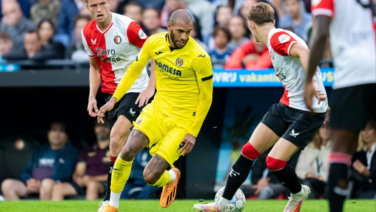 Capoue, en una acció del partit