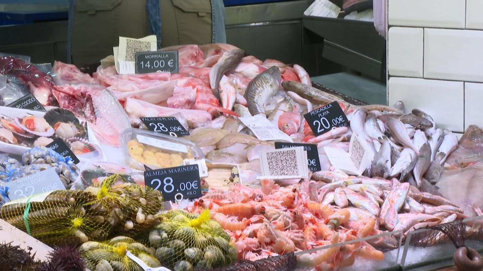 Imatge dels preus del peix al mercat del Cabanyal, València