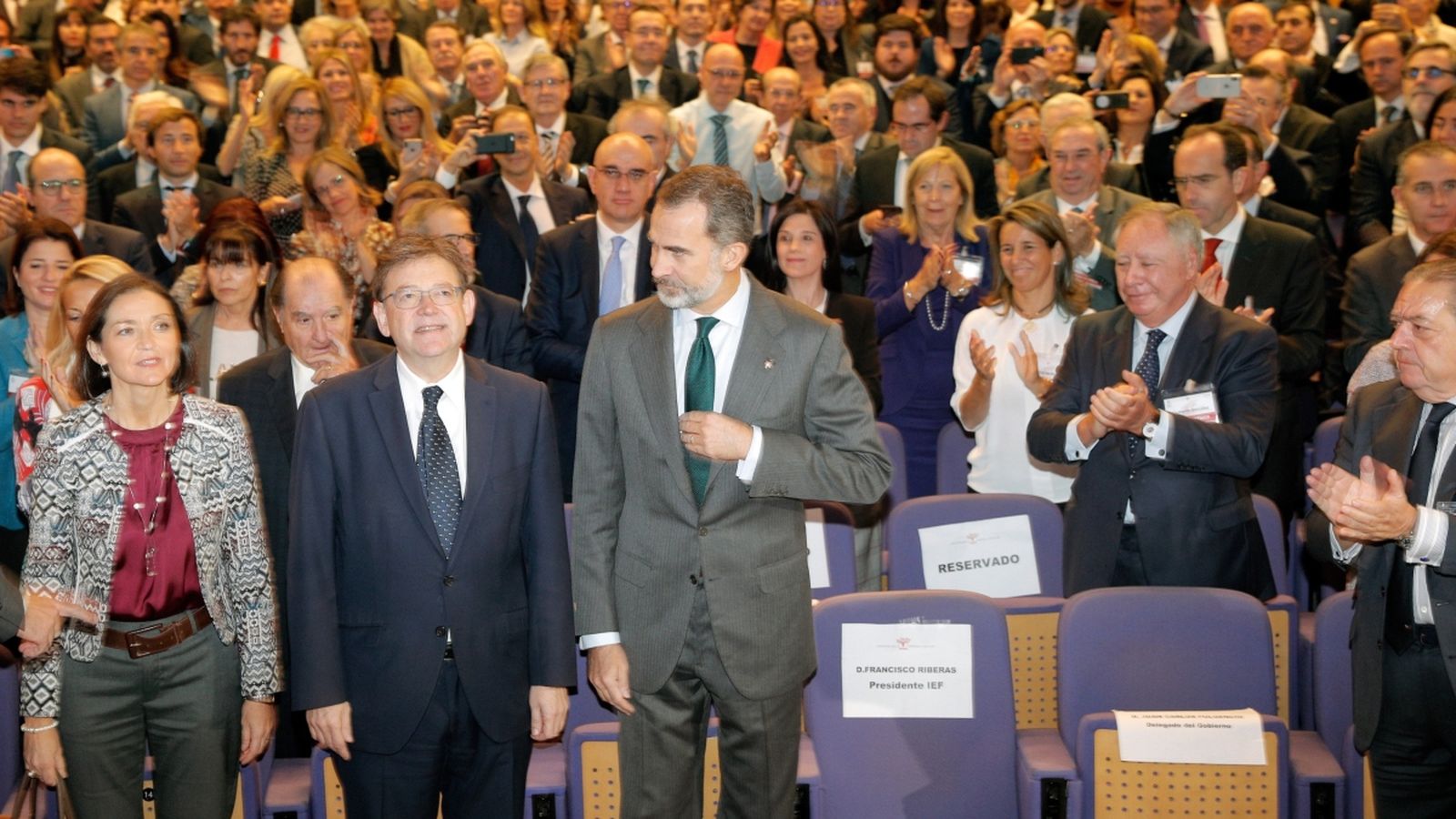 Pedro Sánchez clausura el Congrés Nacional de l’Empresa Familiar a València