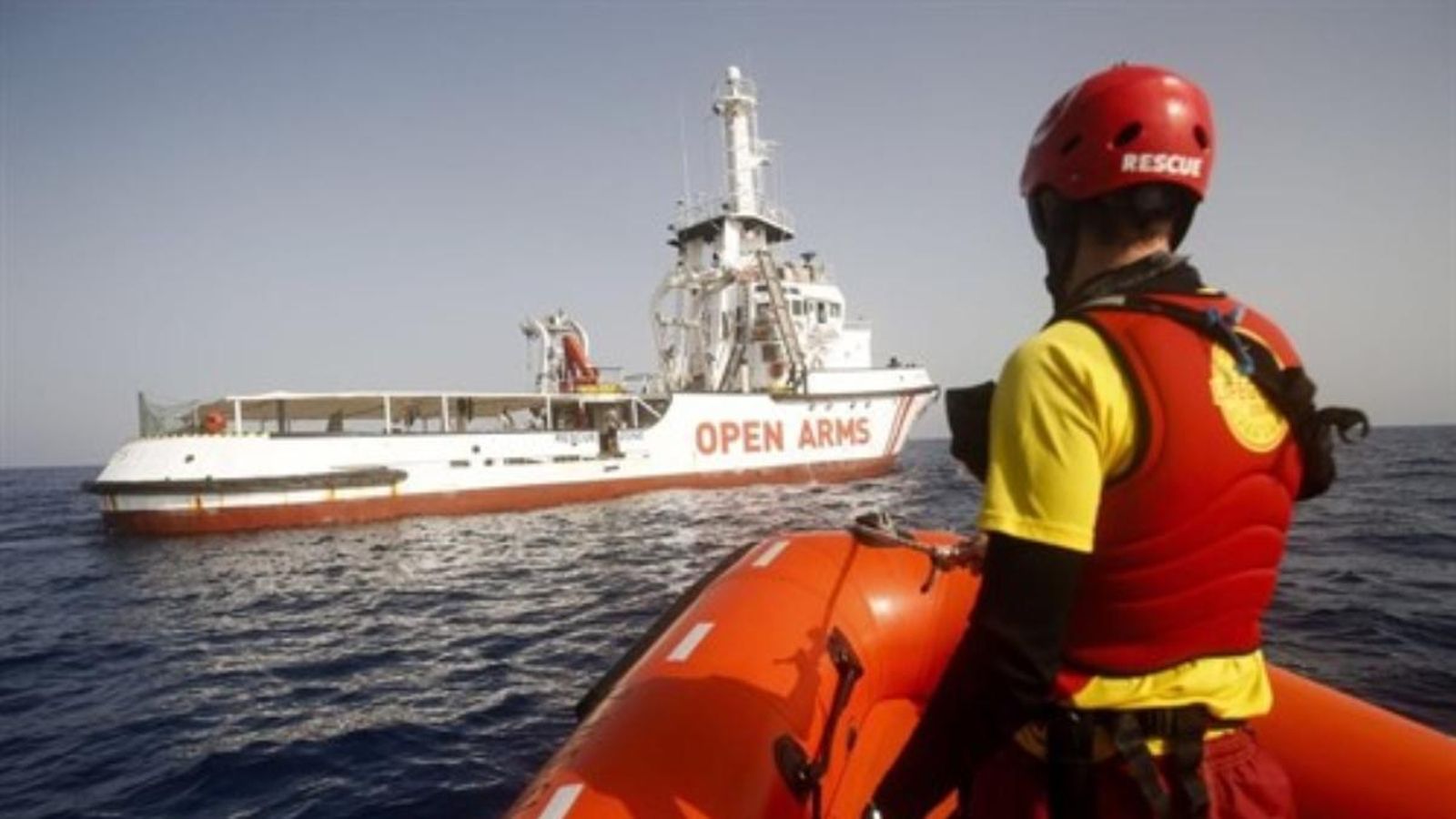 Ricardo Gatti, d'Open Arms: "S'utilitza els immigrants per a fer discursos polítics" Ricardo Gatti, d\'Open Arms: \"S\'utilitza els immigrants per a fer discursos polítics\"