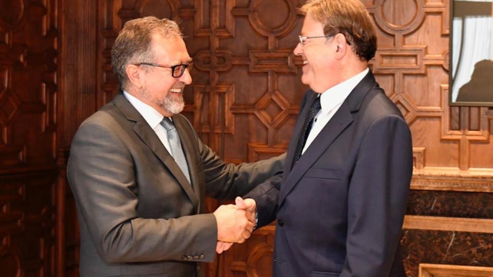 El president de la Diputació de Castelló, Josep Martí, i el president de la Generalitat, Ximo Puig, aquest dimecres