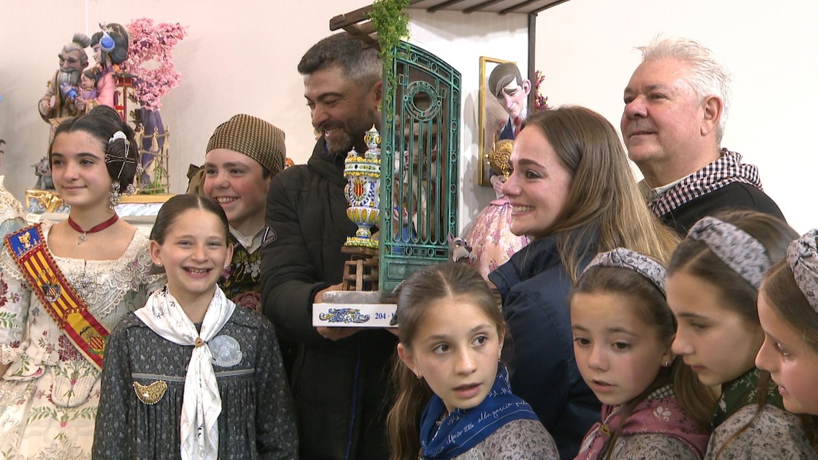 Espartero guanya el premi al Ninot Indultat