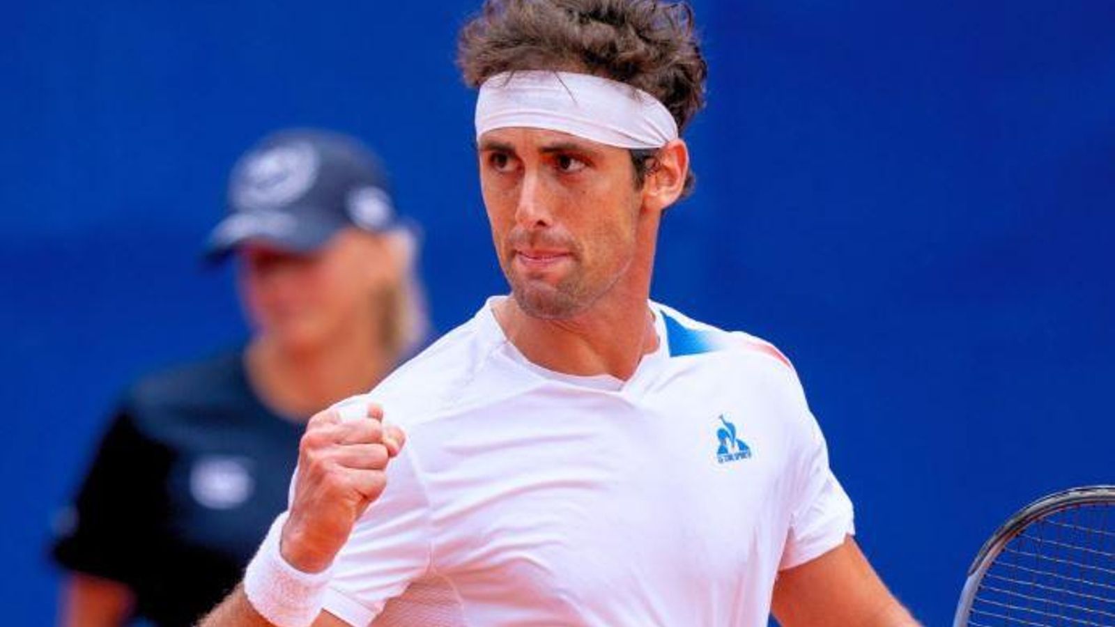 Carlos Taberner celebra un punt