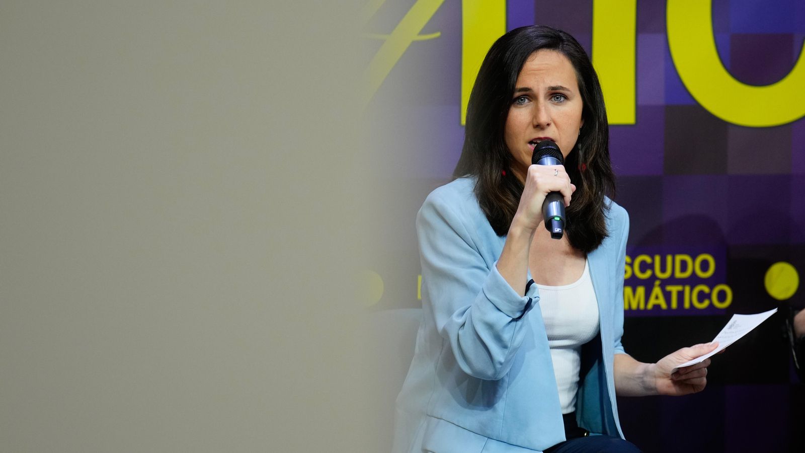 La ministra de Drets Socials, Ione Belarra participa aquest divendres en l'acte 'Escut Climàtic' celebrat a Madrid. EFE/ Borja Sánchez Trillo