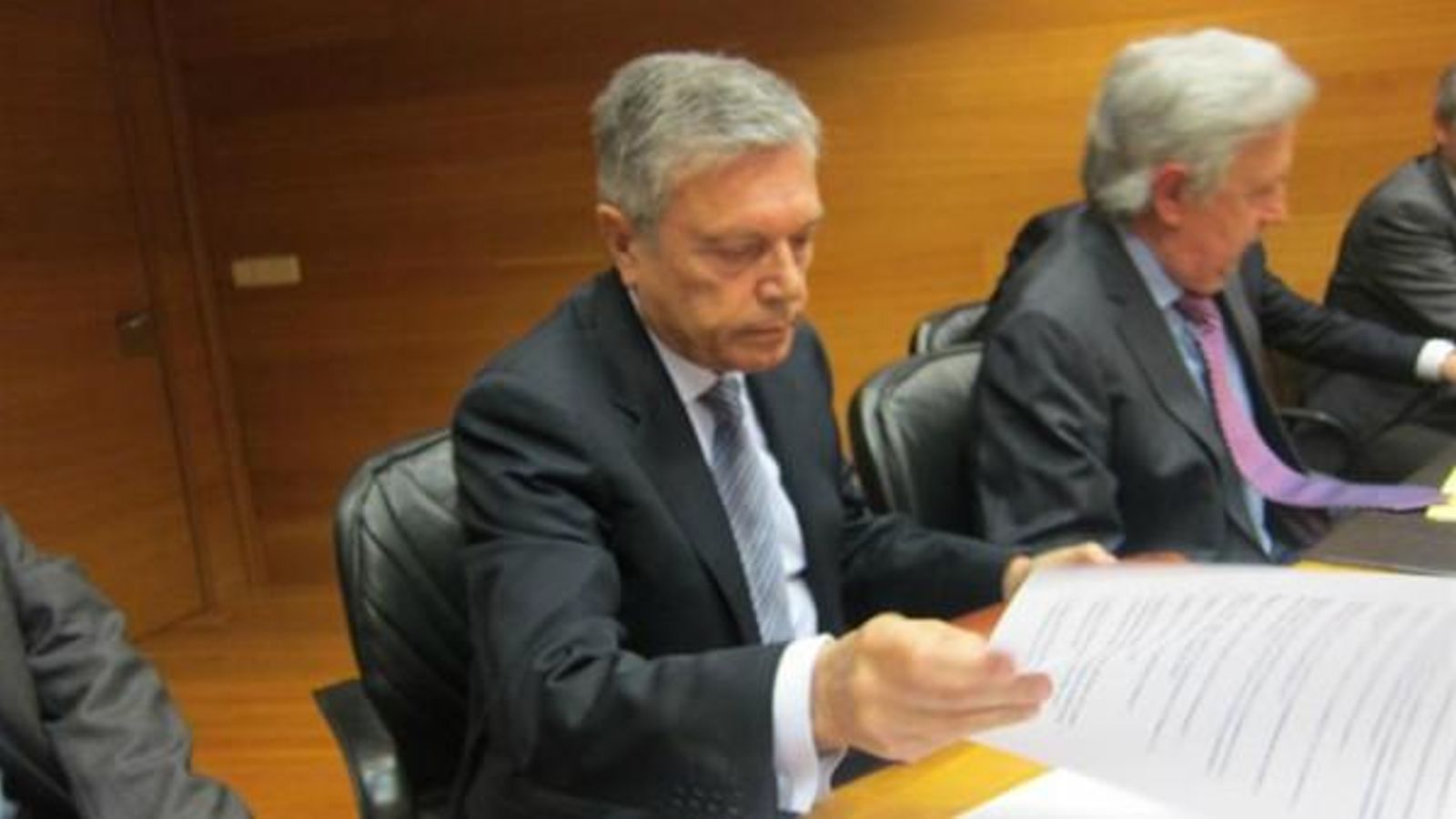 L'expresident de la Caixa d’Estalvis del Mediterrani (CAM), Modesto Crespo, serà un dels compareixents