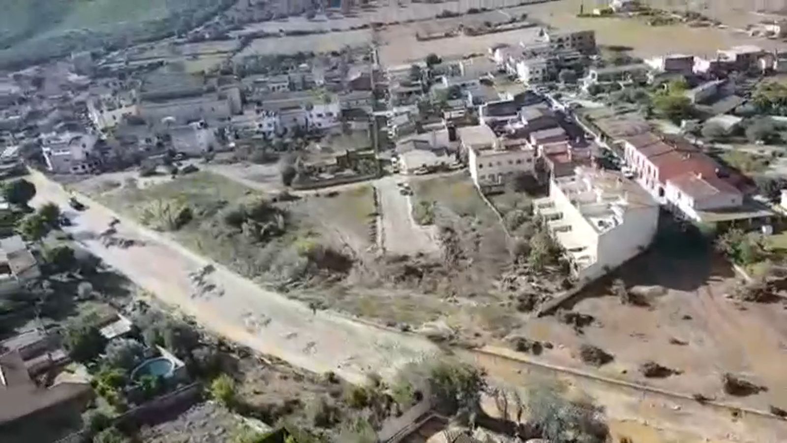 Tres helicòpters i 300 efectius continuen buscant el xiquet desaparegut a Mallorca