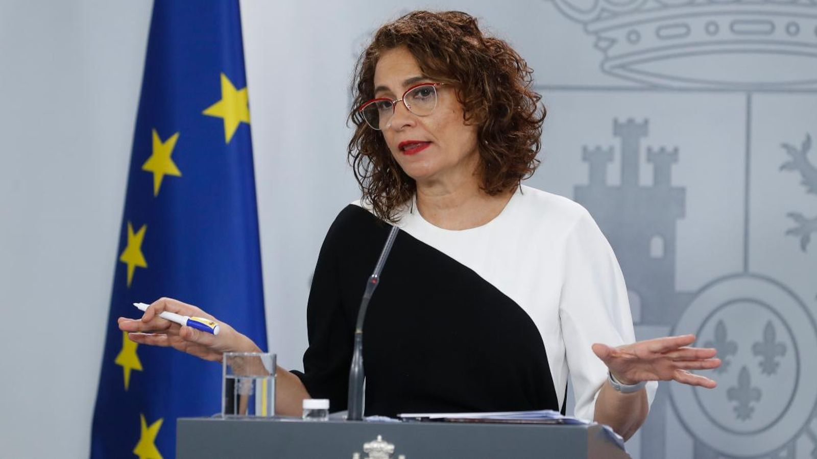 La ministra d’Hisenda i portaveu del govern espanyol, María Jesús Montero, en la roda de premsa posterior al Consell de Ministres