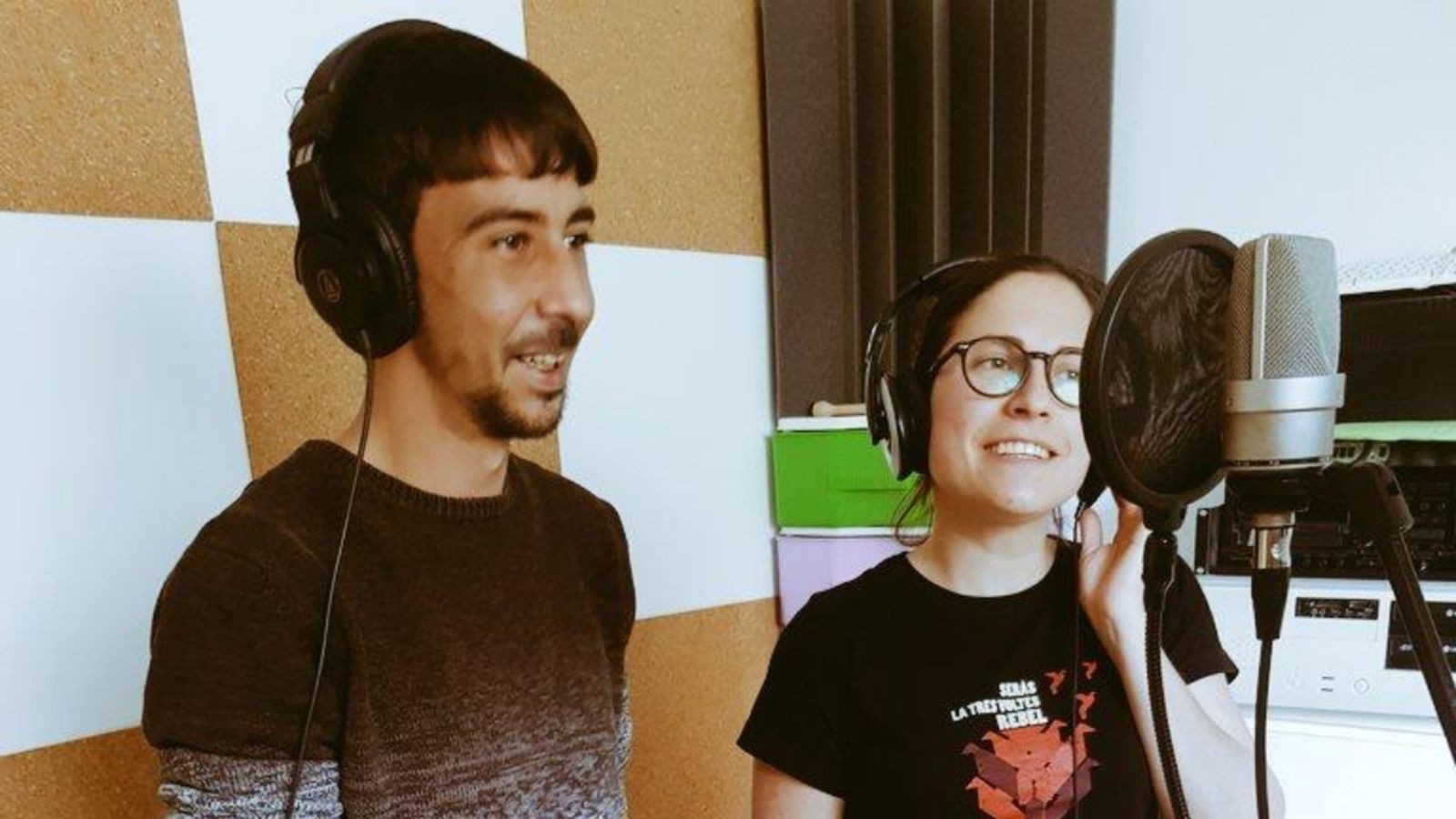 01.07.2019 | Primera hora: Flora Sempere, de la banda El Diluvi, acompanya Jonathan Penalba en #laNovaCançó