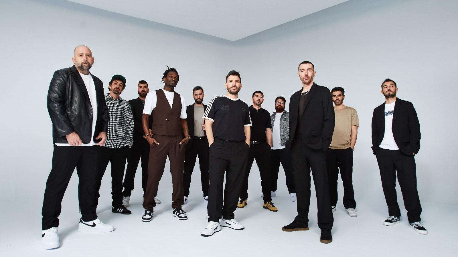 La Raíz, en un posat d'arxiu