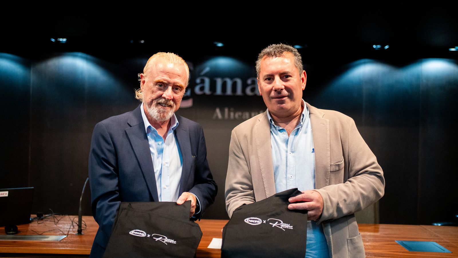 Ricardo Císcar, director de l'Àrea de l'Arròs de Dacsa Group i president de la Denominació d'Origen Arròs de València; i Ramón Riquelme, xef executiu de Riquelme.