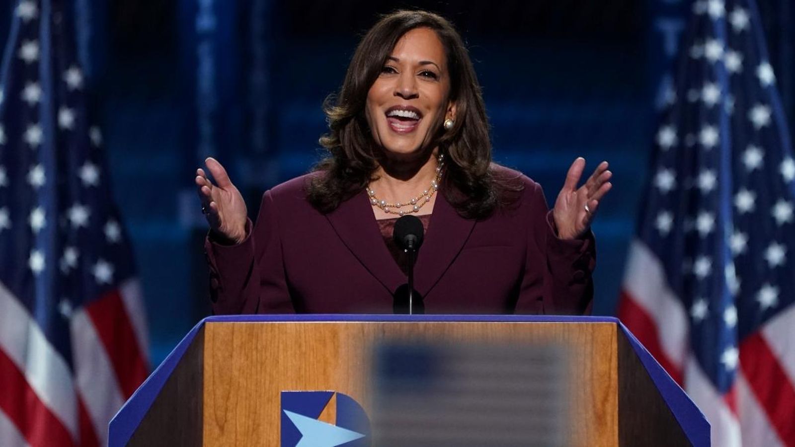 Kamala Harris durant la convenció demòcrata