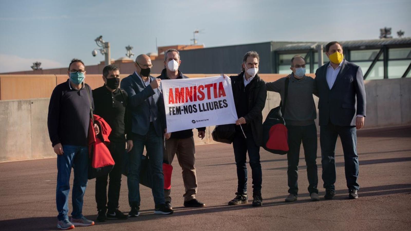 Els presos del ‘procés' en l'eixida de la presó de Lledoners