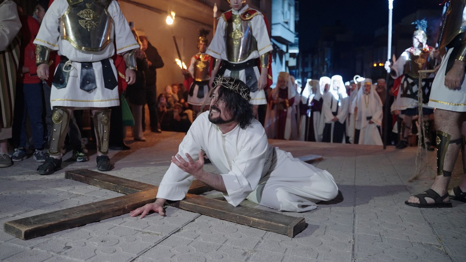 Torreblanca es convertix en un enorme escenari a l'aire lliure durant la representació de la Passió de Crist