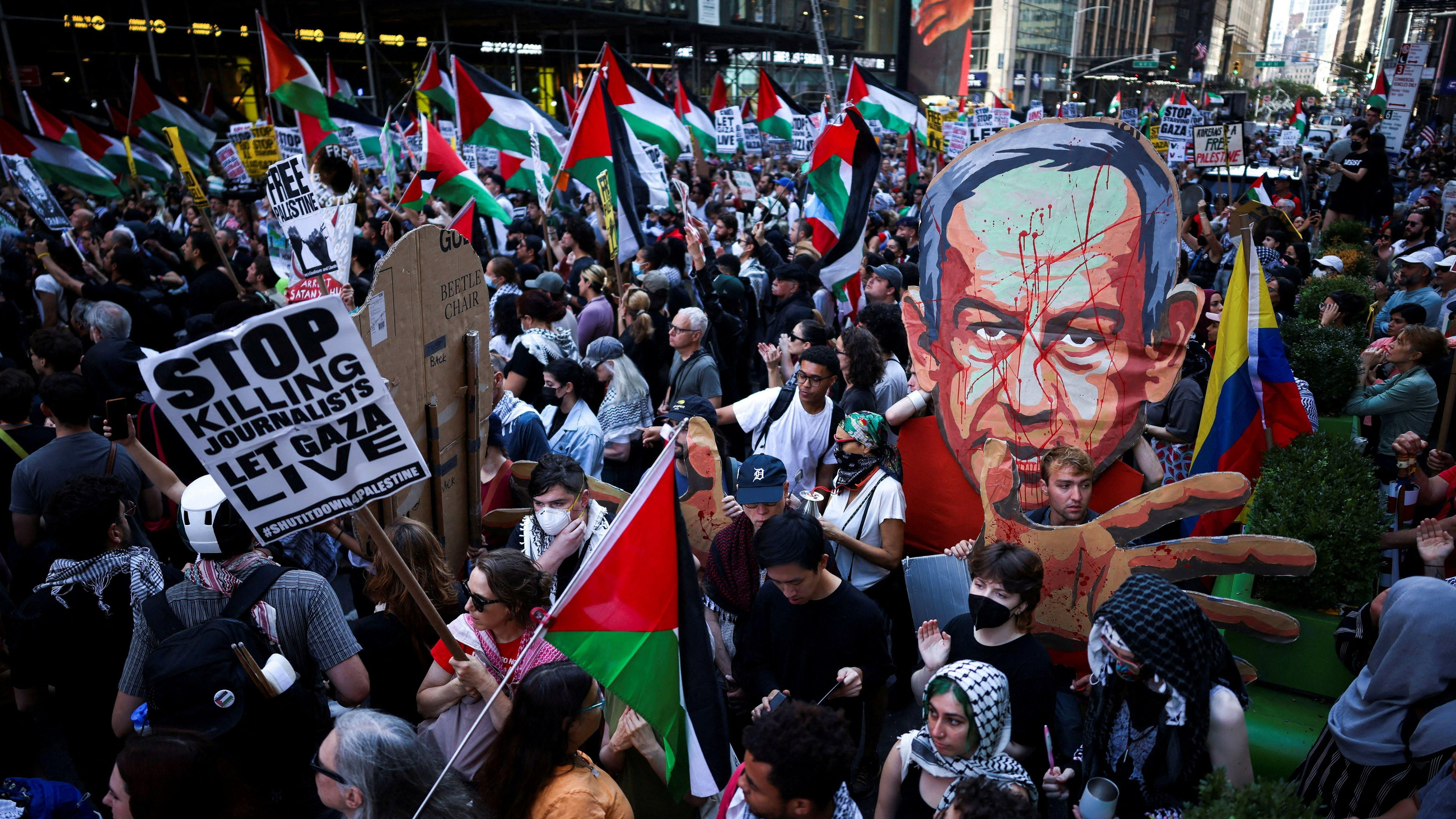 Manifestants contra Netanyahu a Nova York Manifestants contra Netanyahu a Nova York