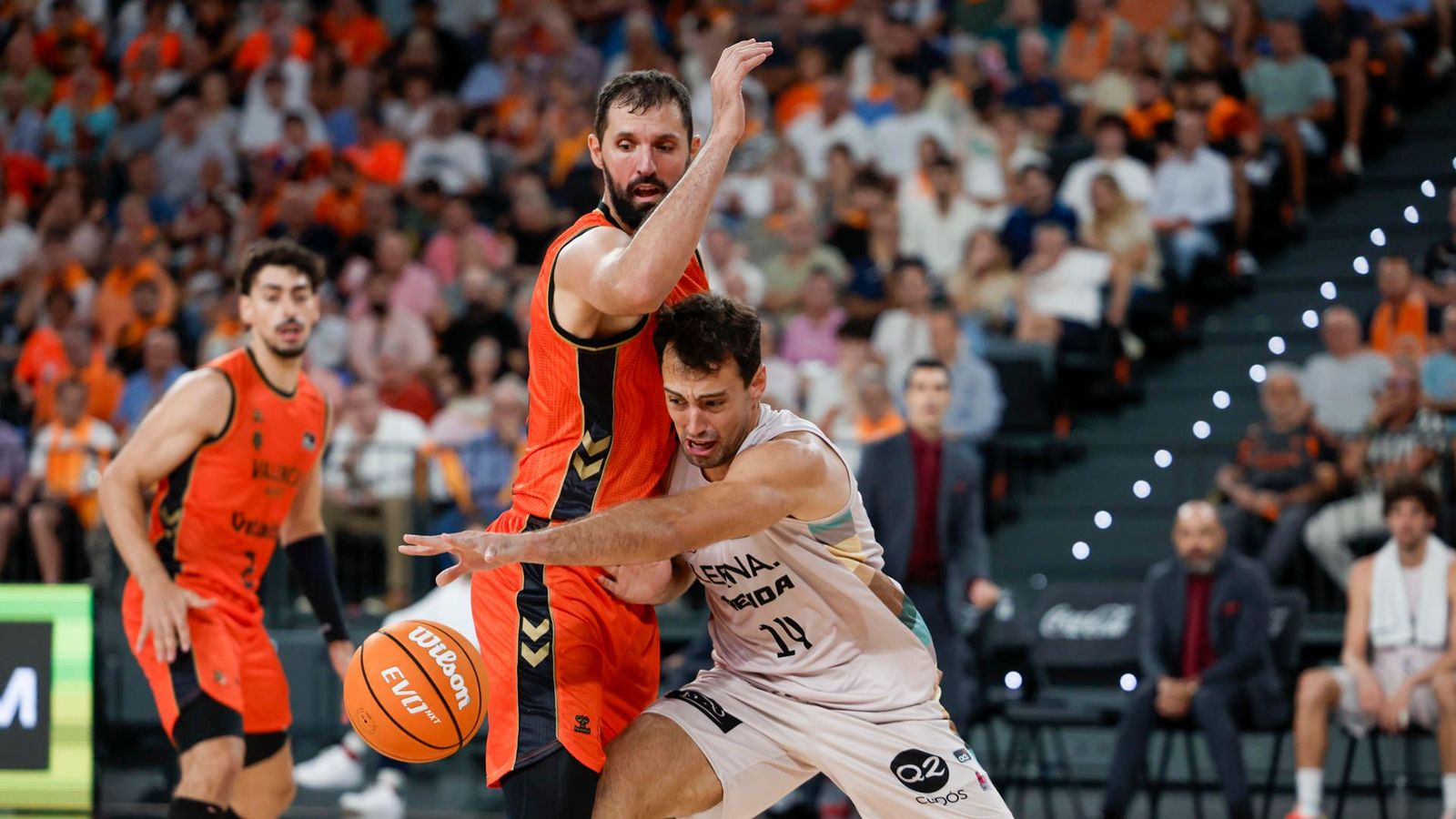 Mirotic, en una acció del duel