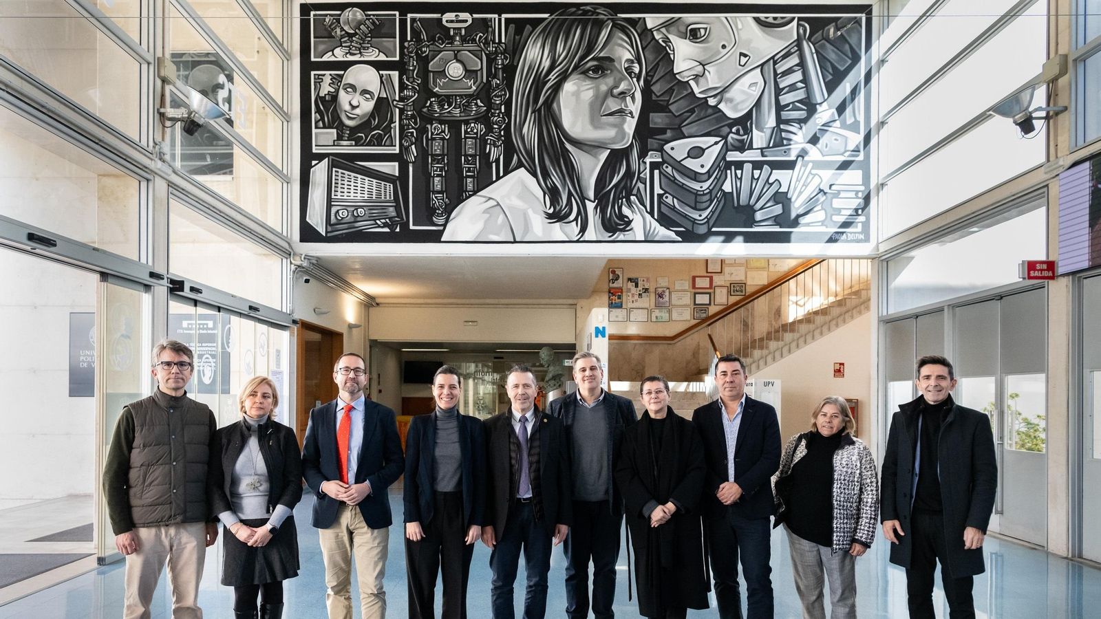 Acte d'inauguració del mural de la investigadora Concha Monje en la Etsiadi Acte d'inauguració del mural de la investigadora Concha Monje en la Etsiadi