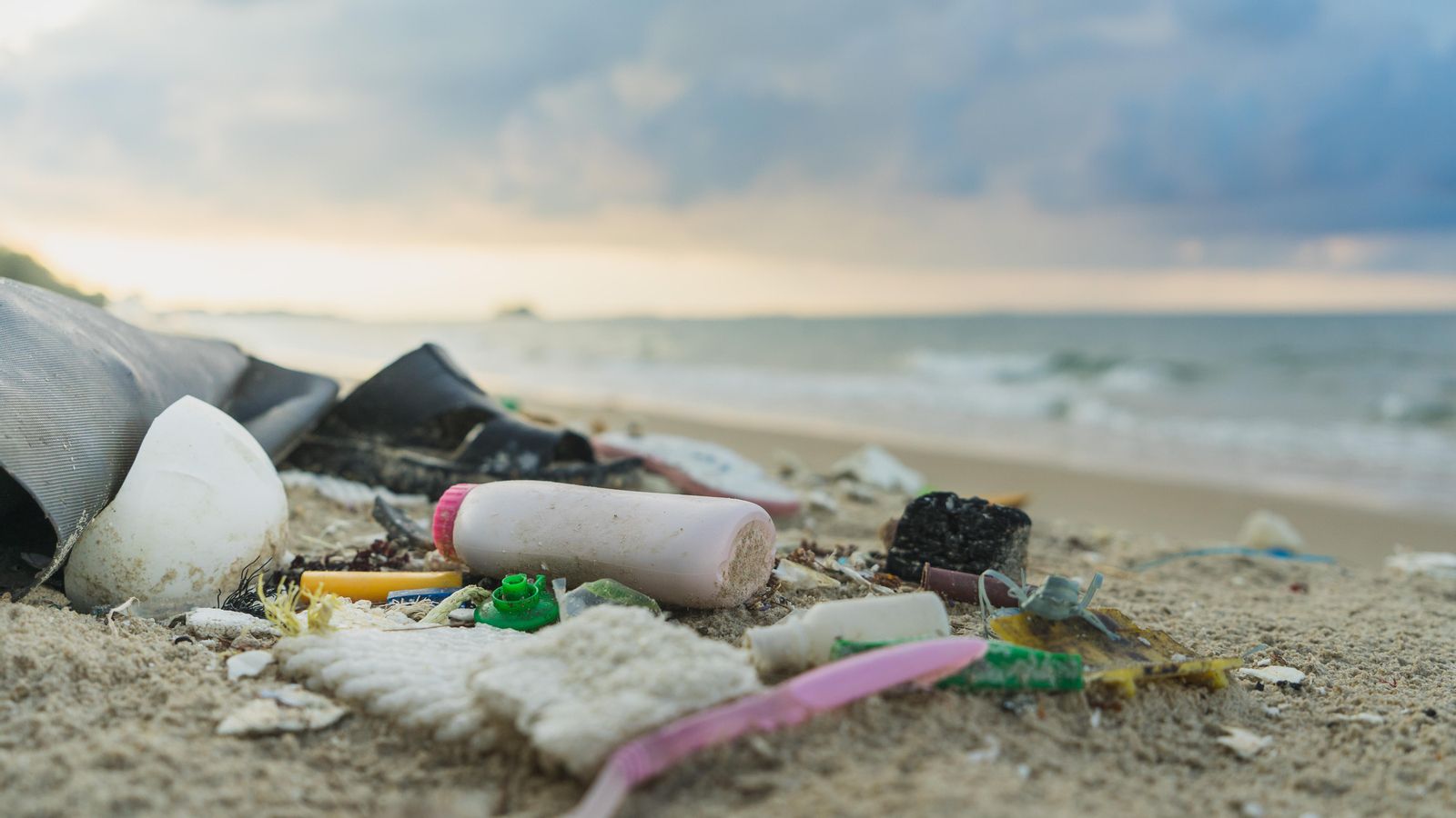 24.10.2022 | 'Basuraleza'