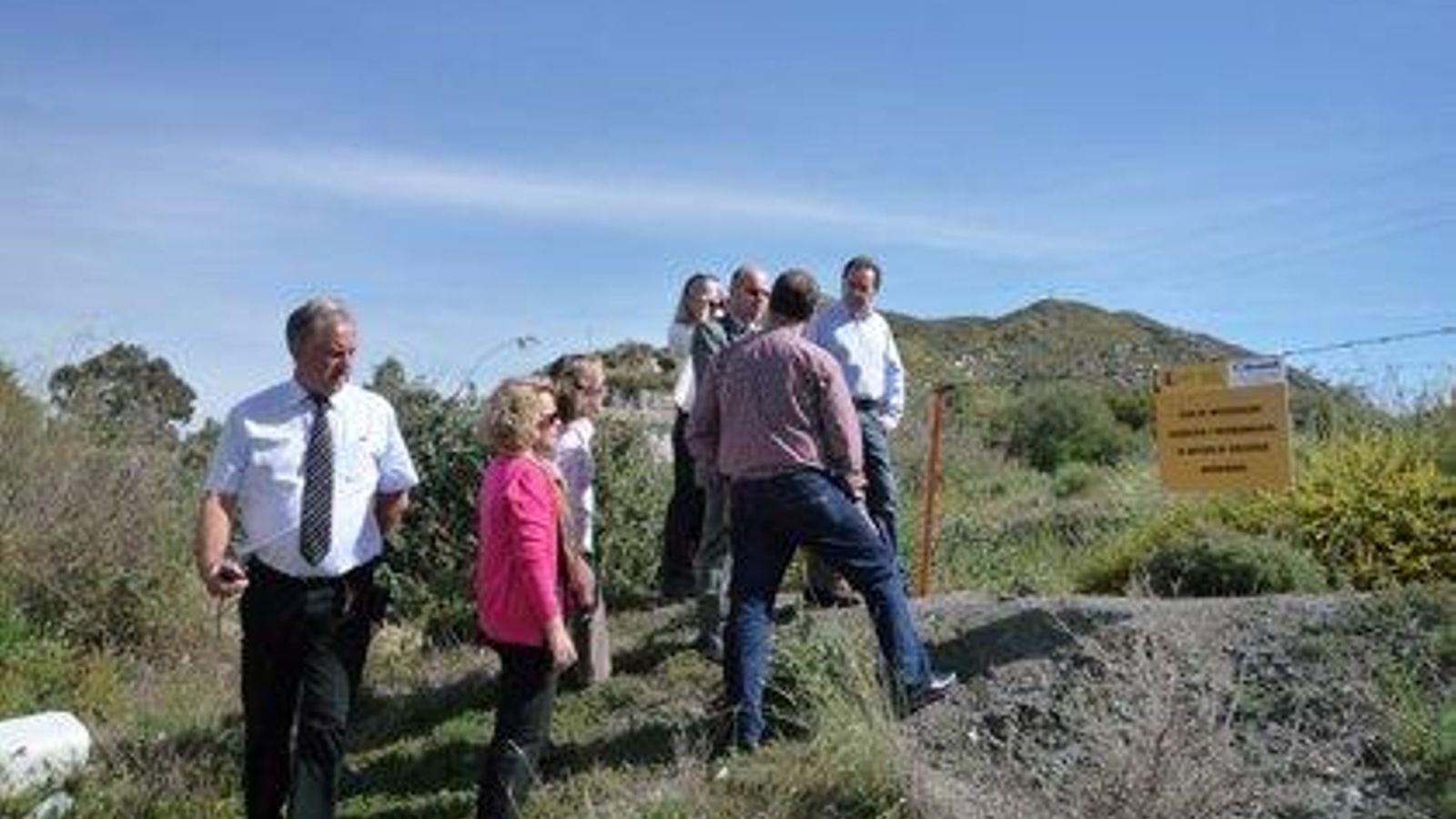 Representants de la CE durant la missió de verificació a l'entorn de Palomares