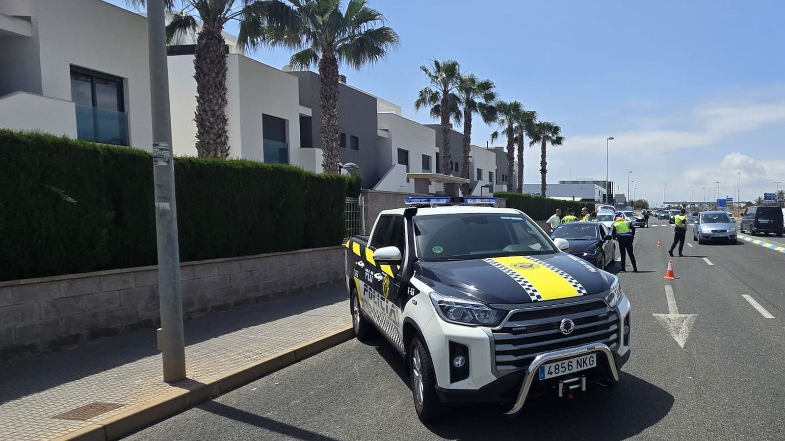 La Policia Local de Orihuela en un control policial