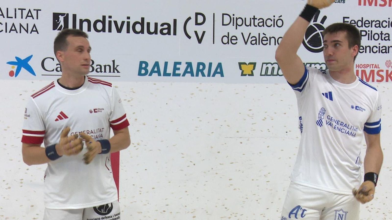 Salelles es destapa en l'individual