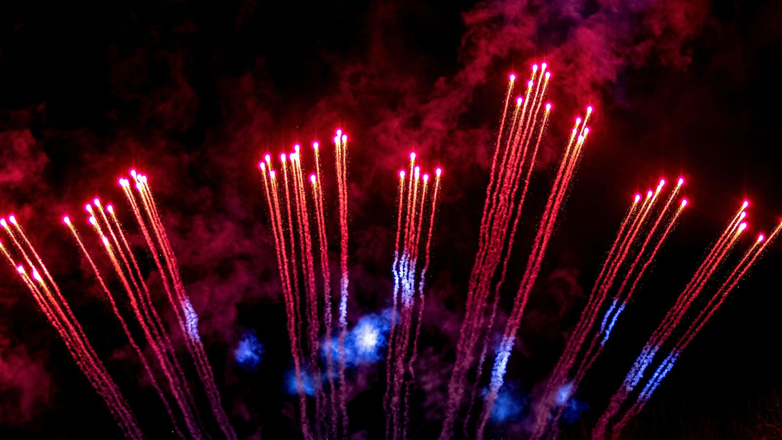 Imatge d'arxiu d'uns focs artificials