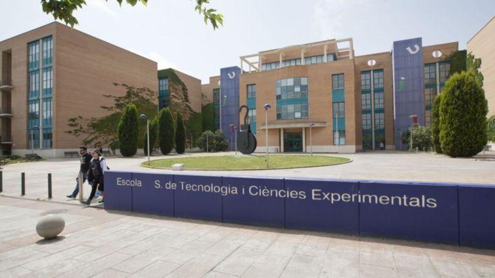 El Premi Ciutat de Vila-real de mediació policial està dotat amb 400 euros