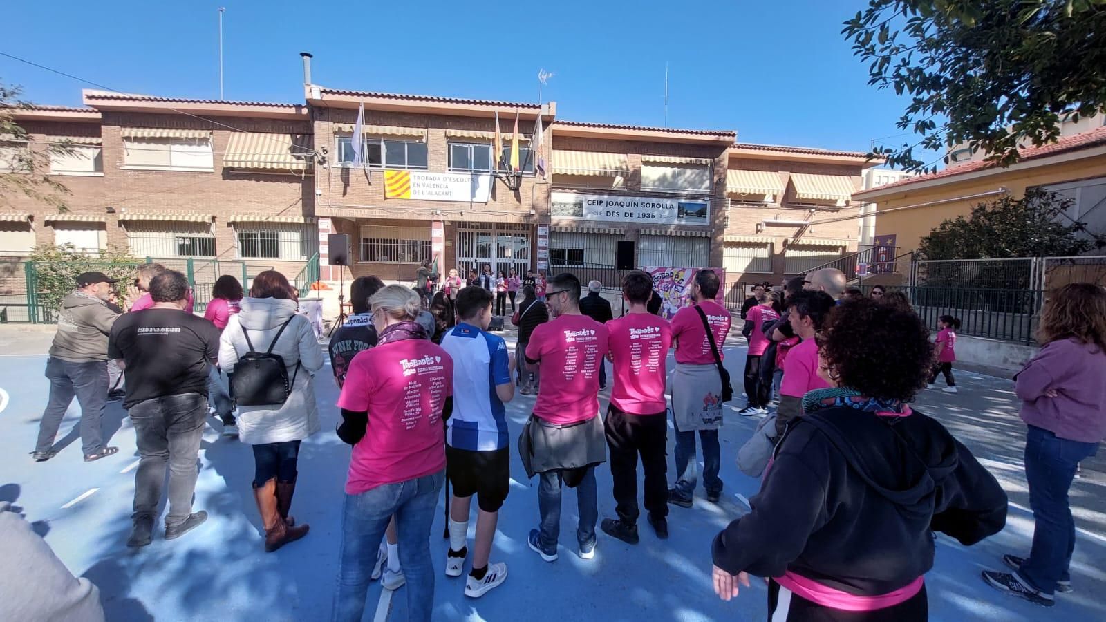 Trobada d'Escoles en Valencià a l'Alacantí Trobada d'Escoles en Valencià a l'Alacantí