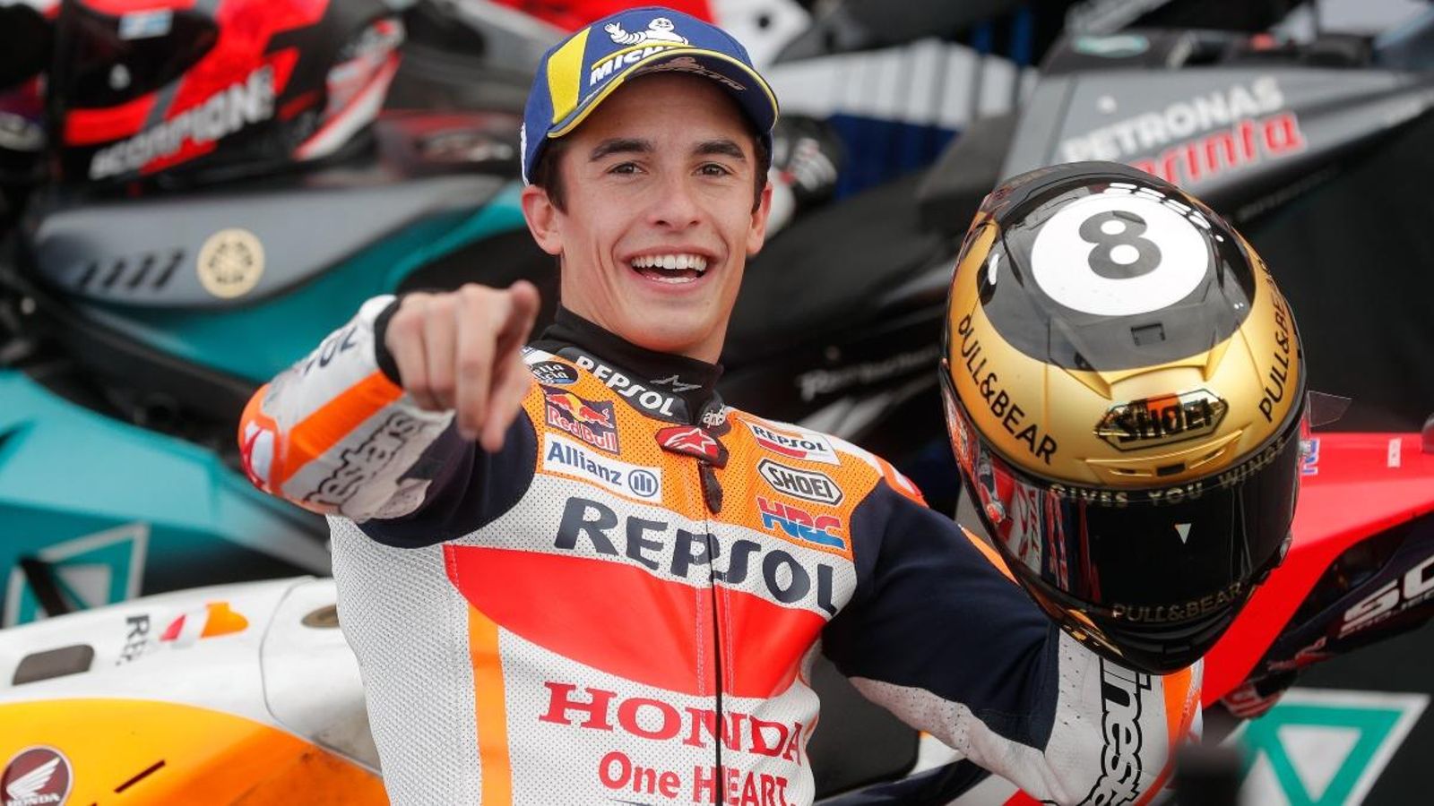Marc Márquez celebra la victòria