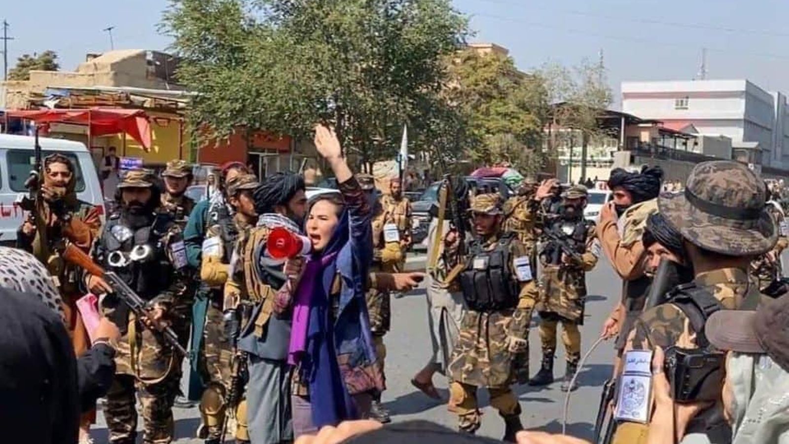 Zahra Joya, creadora de Rukhshana Media