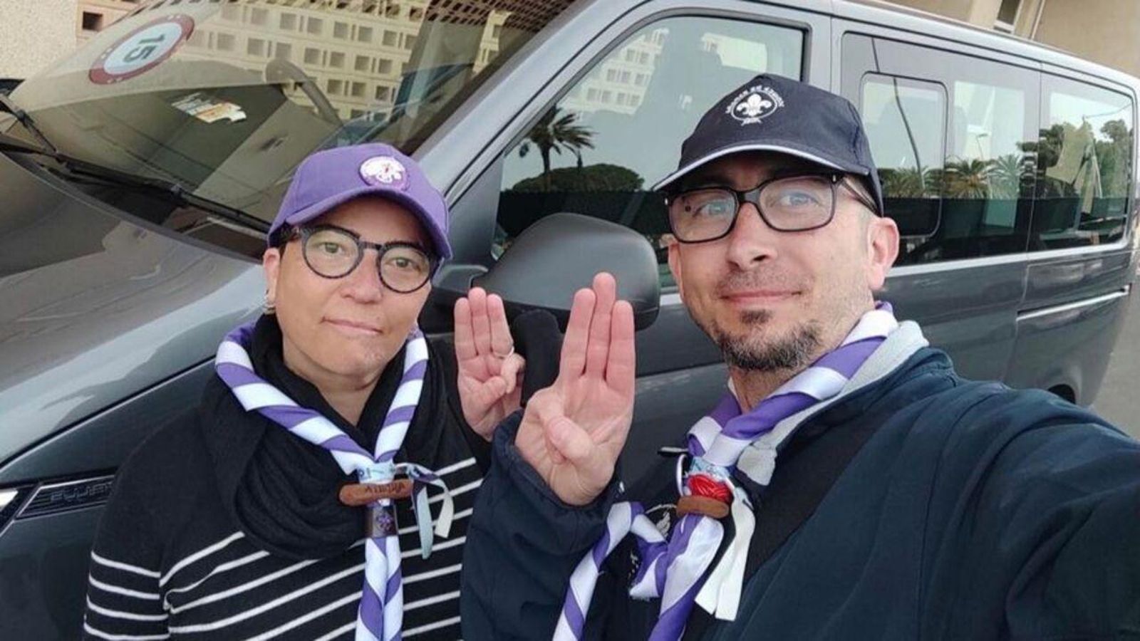 La solidaritat amb Ucraïna viatja en autobús i furgoneta