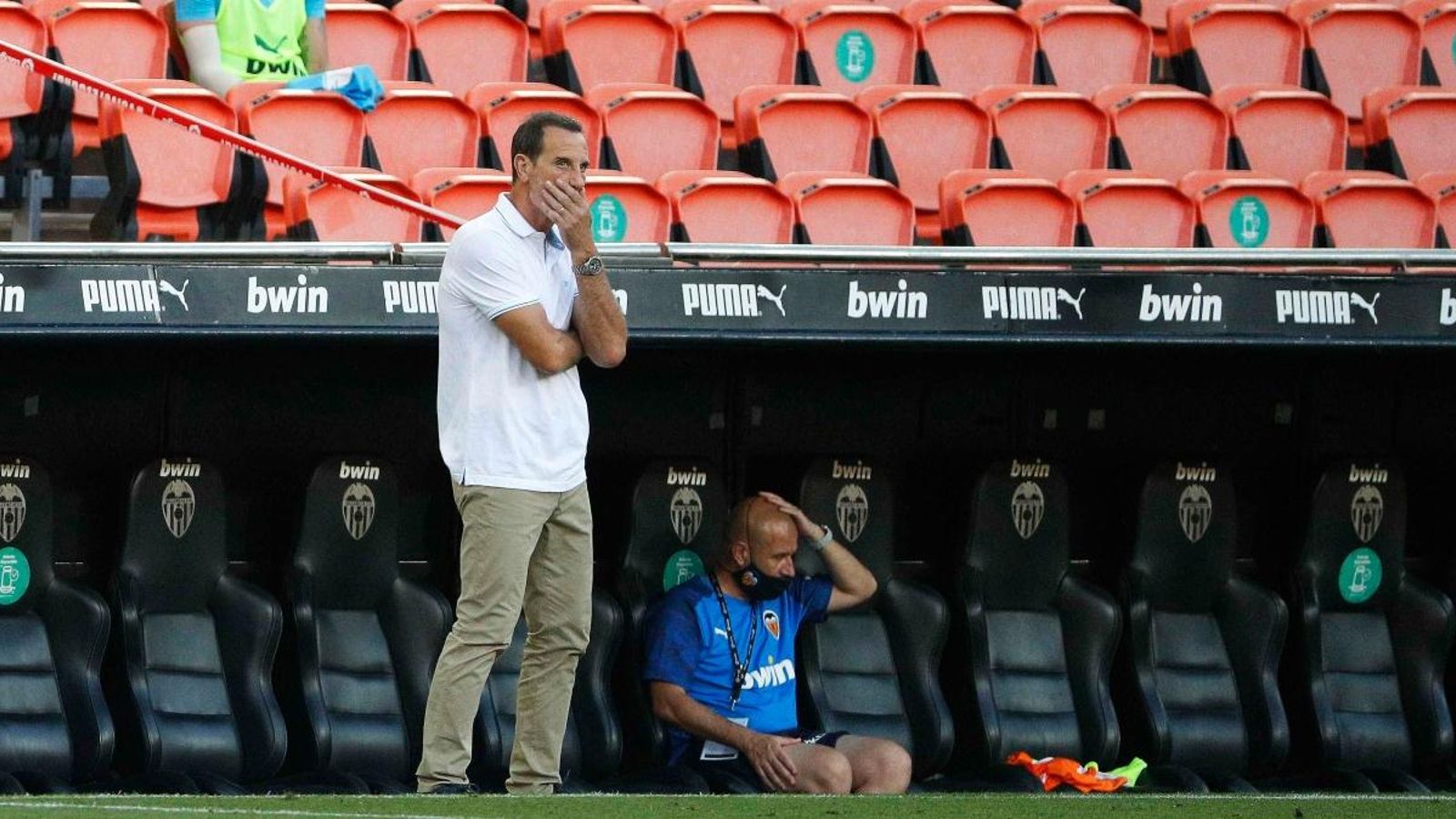 Voro dona instruccions als jugadors