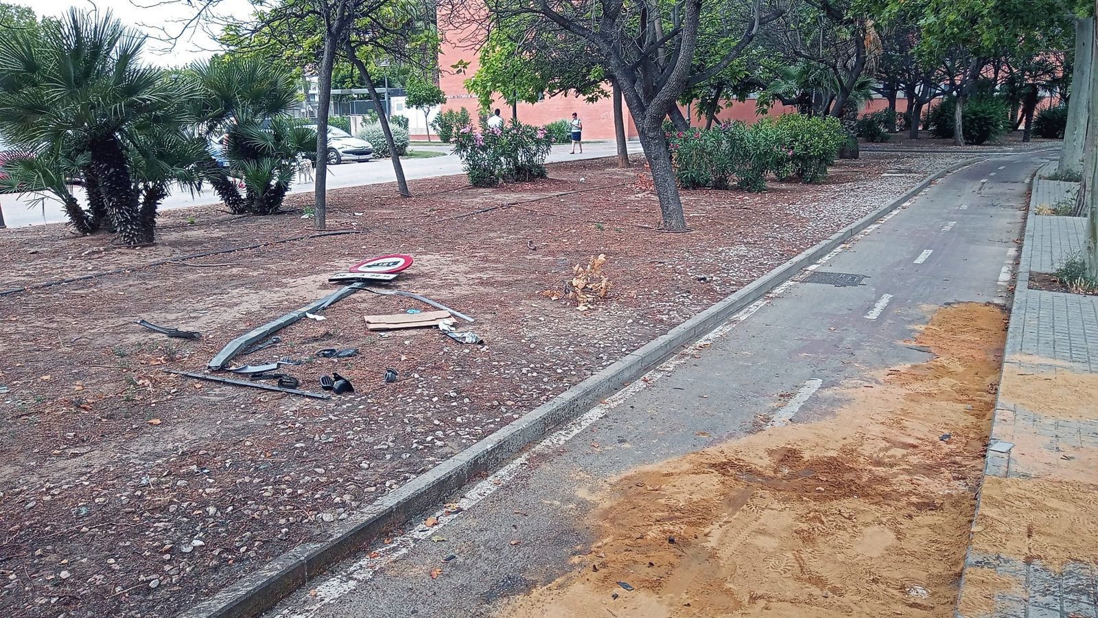 Punt on ha tingut lloc l'accident, amb els efectes encara visibles