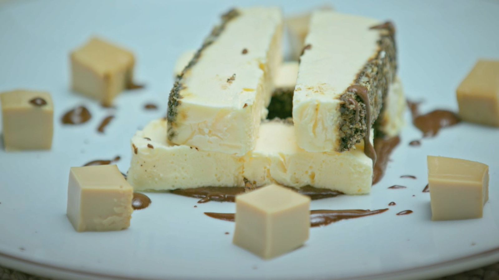 Bescuit gelat de café amb xocolate