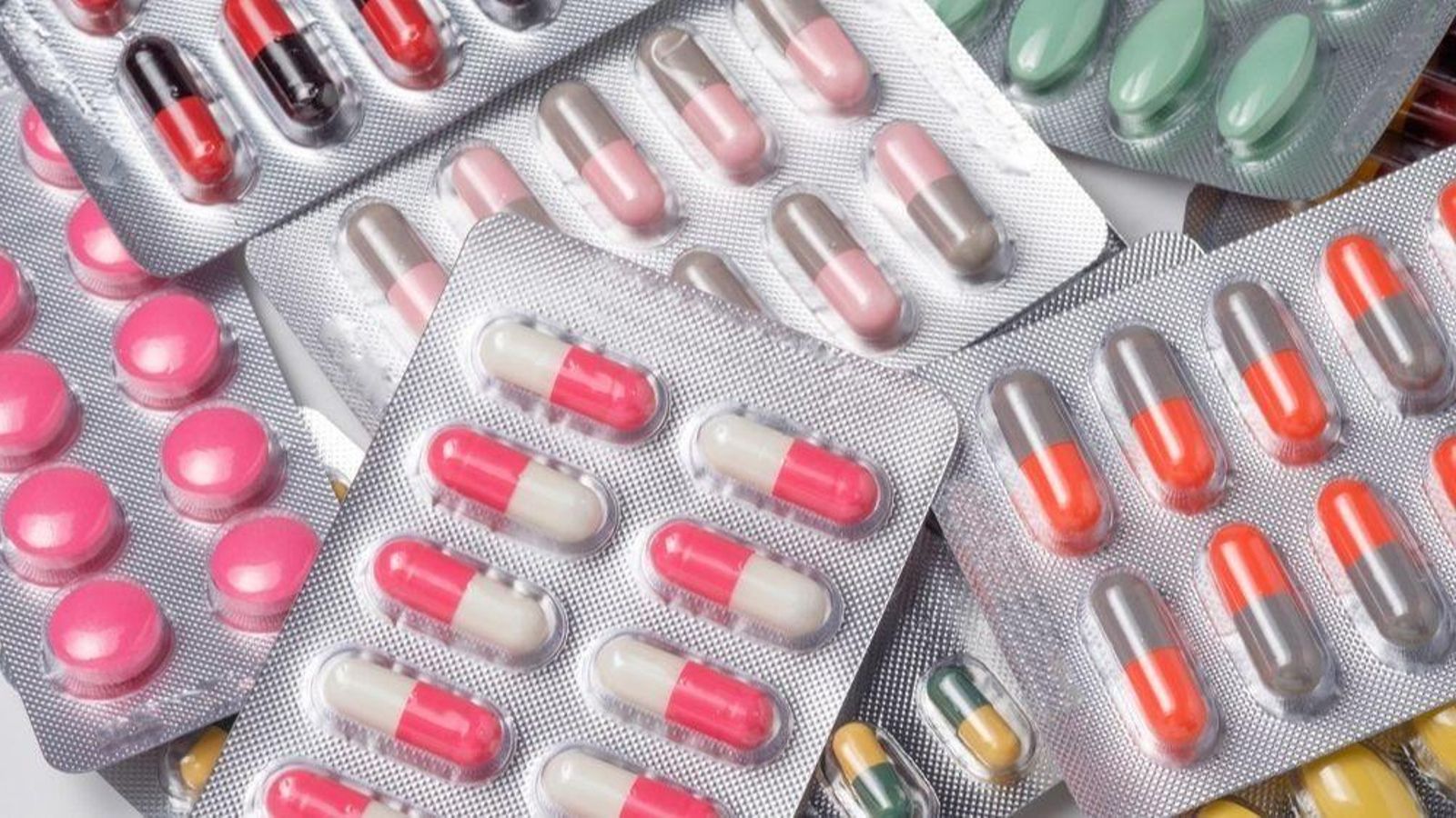 Els experts asseguren que fins al 20% dels antibiòtics receptats per a combatre les infeccions d'orina són prescindibles Els experts asseguren que fins al 20% dels antibiòtics receptats per a combatre les infeccions d'orina són prescindibles