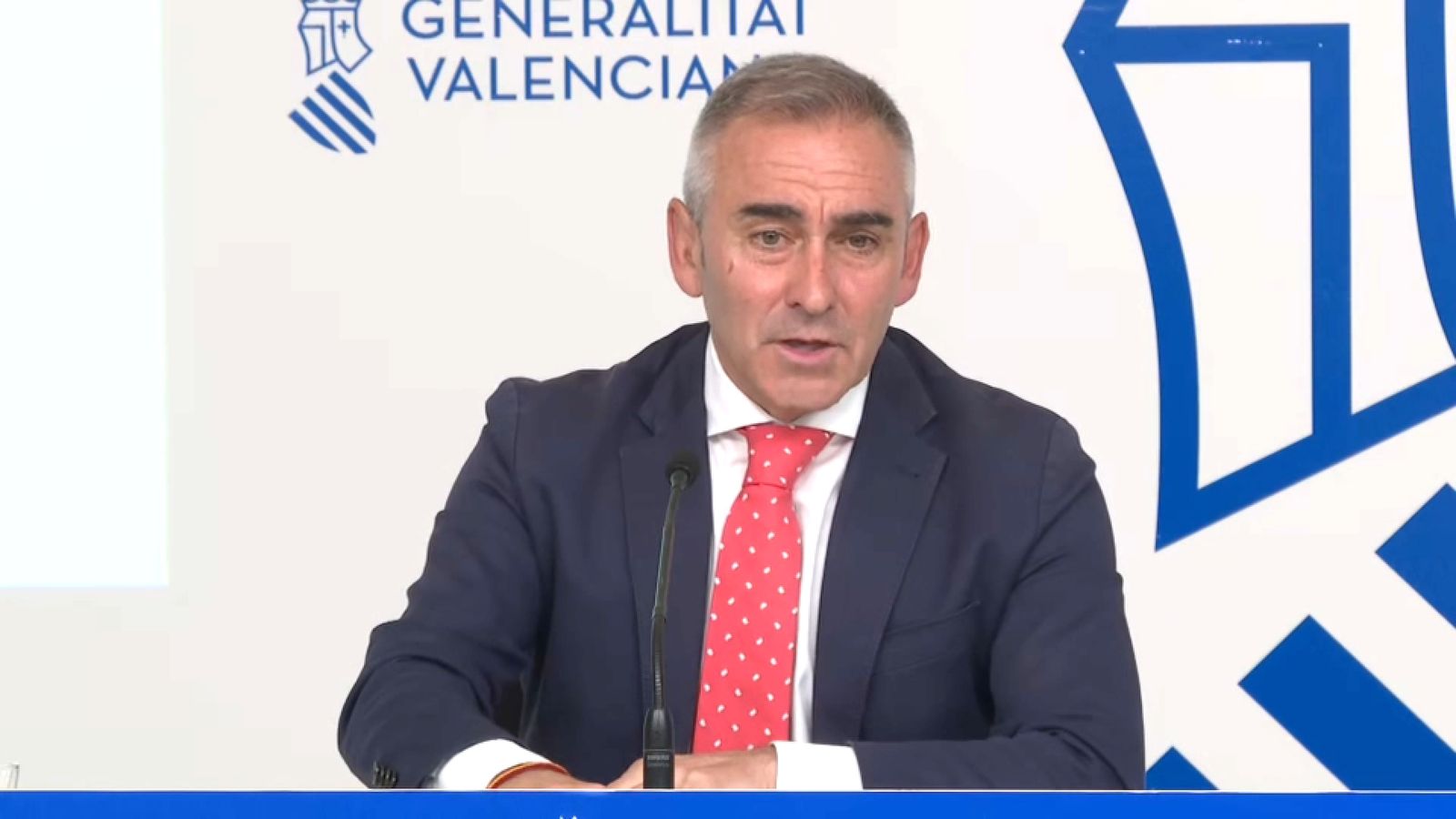 El Consell evita pronunciar-se sobre la "prioritat nacional" de Vox i ho reduïx a un debat "terminològic"