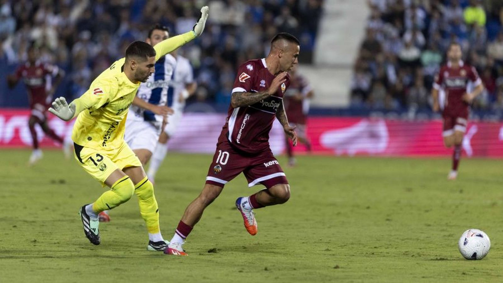 Suero ha aprofitat l'errada de Luca Zidane per a marcar el primer gol del partit