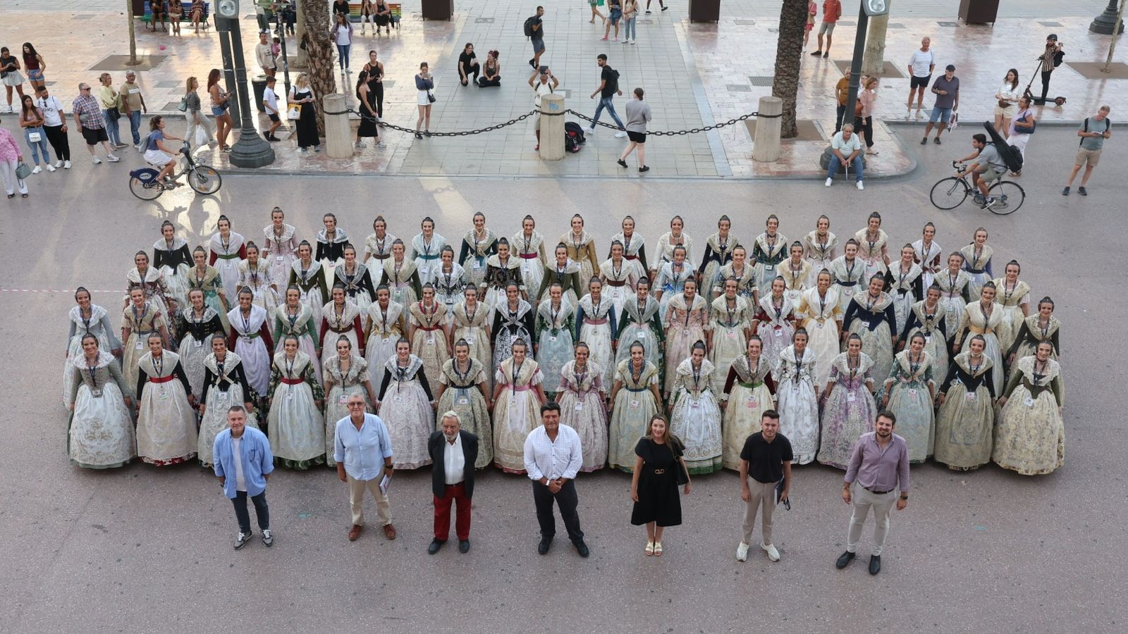 73 candidates a fallera major de les Falles 2025