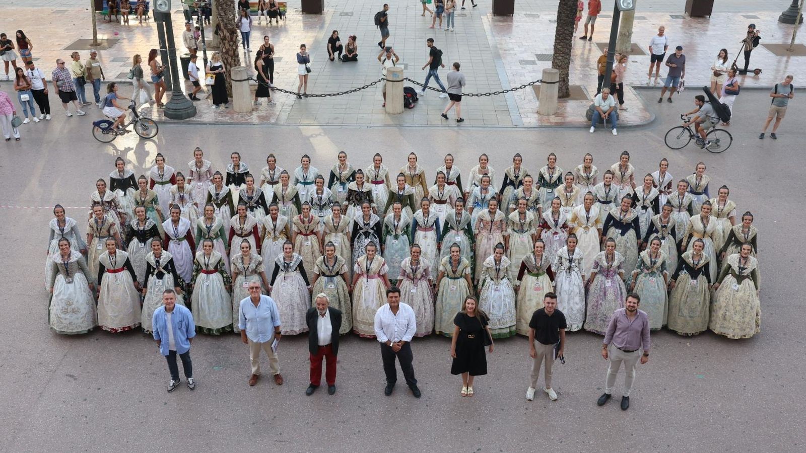 73 candidates a fallera major de les Falles 2025