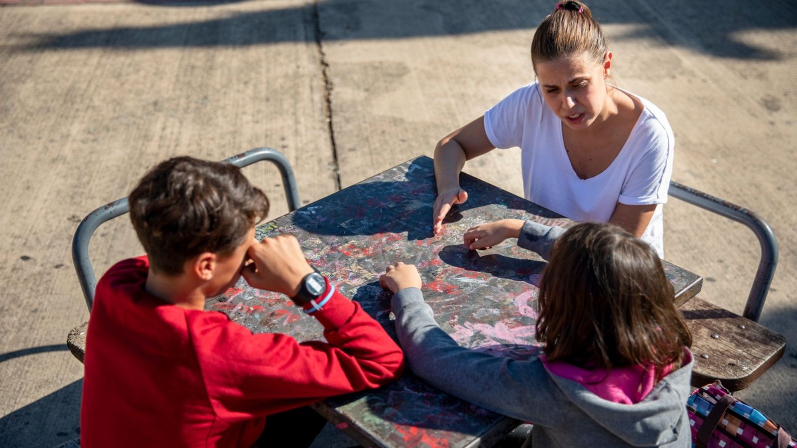 Aroa i els seus fills reben ajuda de Save the Children