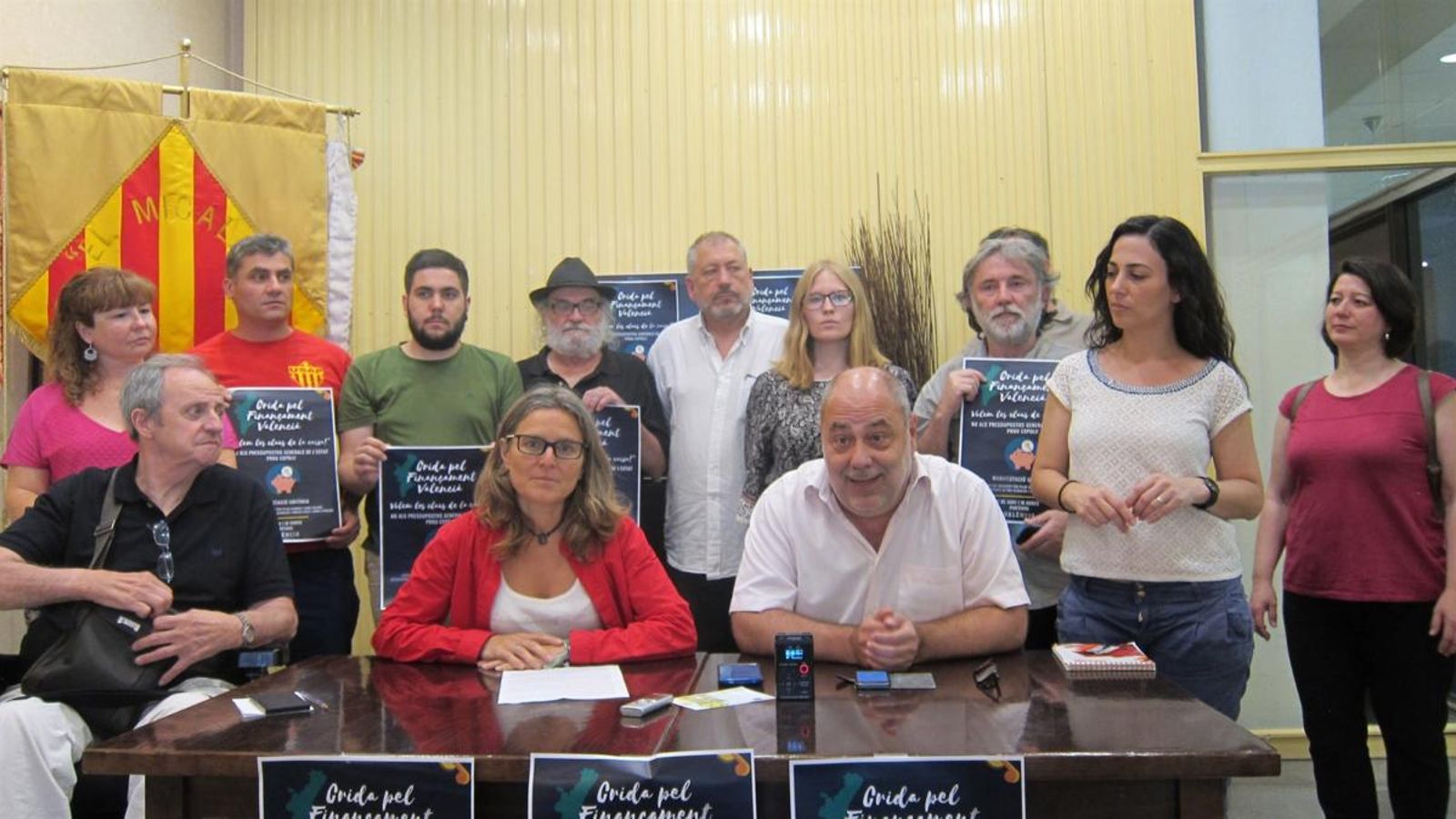 Membres de la plataforma Crida pel Finançament Valencià