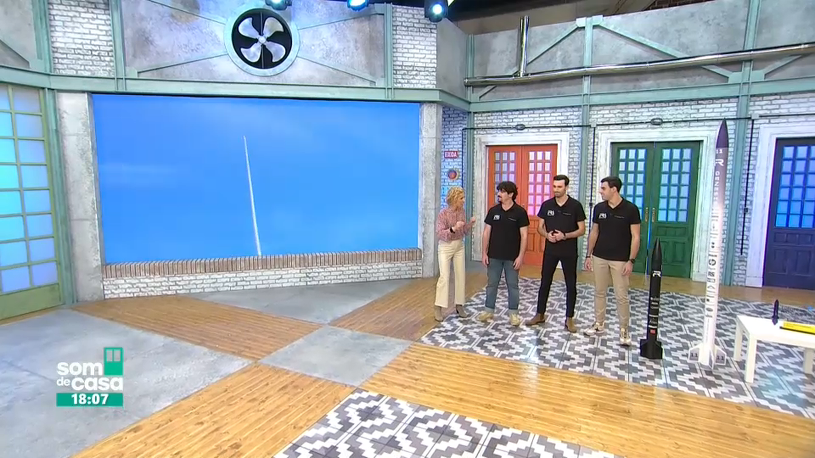 Màbel Martí entrevista tres membres del Faraday Rocketry UPV