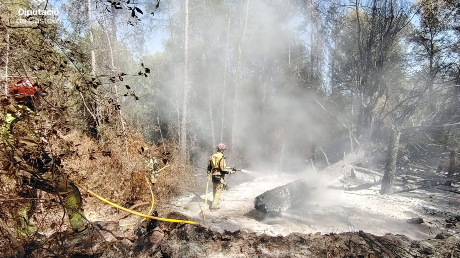 Un dels bombers que ha intervingut en la reproducció de l'incendi de la Vall d'Uixó