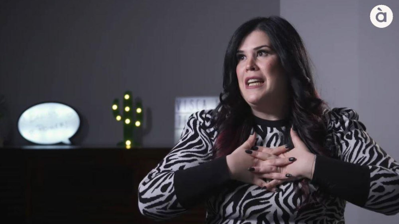 La influencer Dianina XL explica en el programa 'Zoom' com treballa