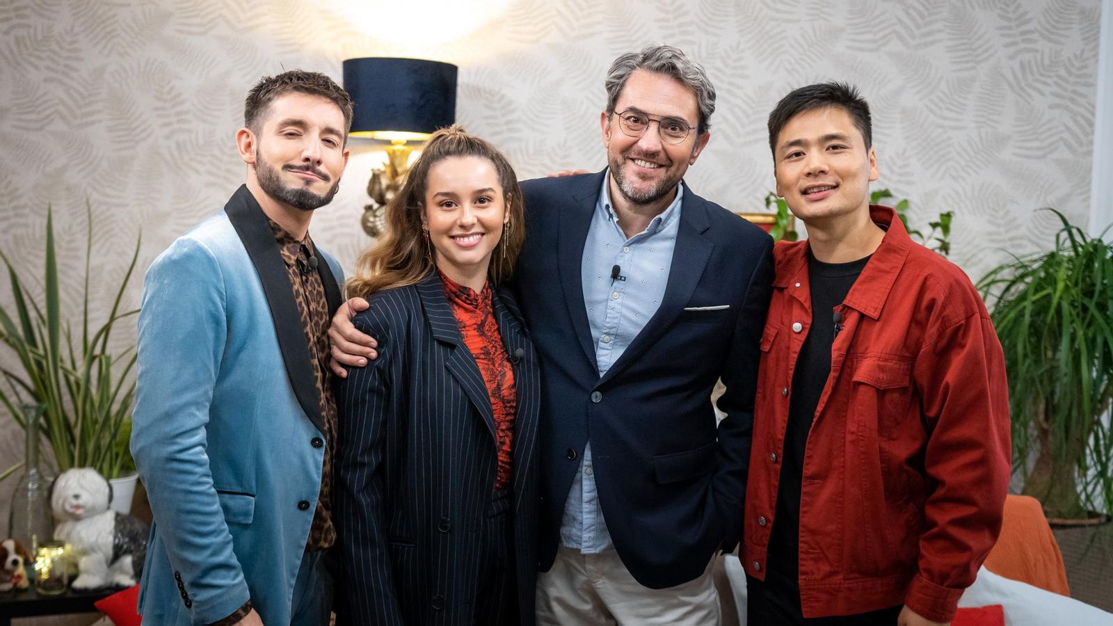 L’actriu valenciana Paula Usero i el presentador d’À Punt i filòleg xinés Hu Zhao són la singular parella que participa en La vida al Màxim.