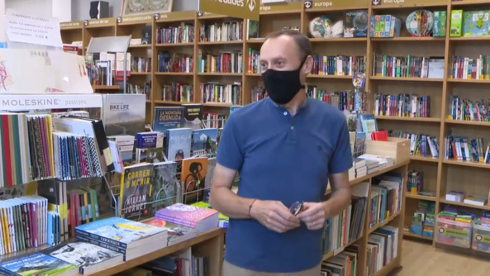 Ángel Saez, responsable llibreria Patagonia